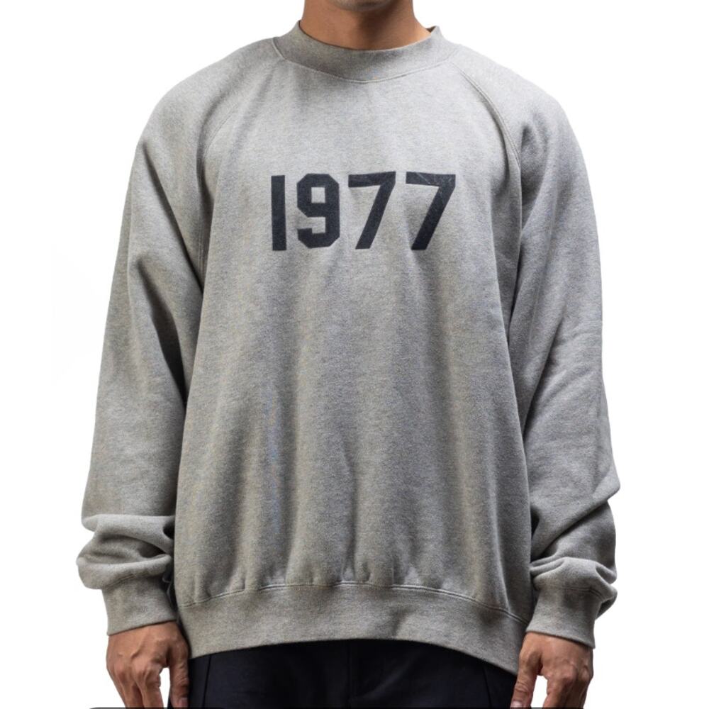 Essentials Fear Of God 1977 Crew, Size Medium